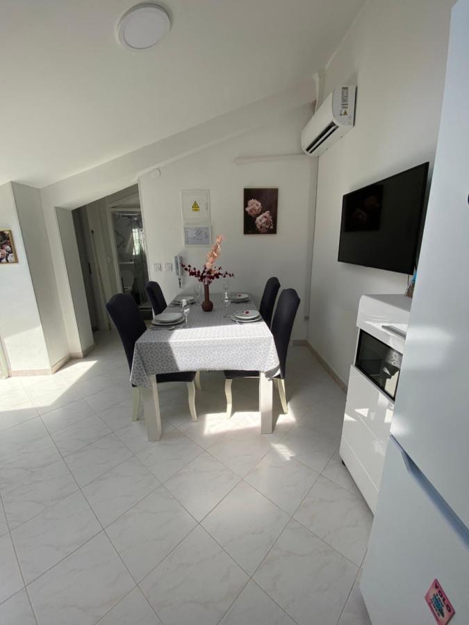 Apartman Paulo Porec Exterior photo